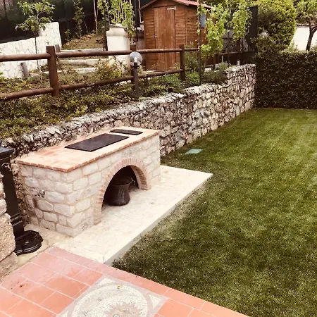 Di Charme Tra Le Montagne D'abruzzo Villa *